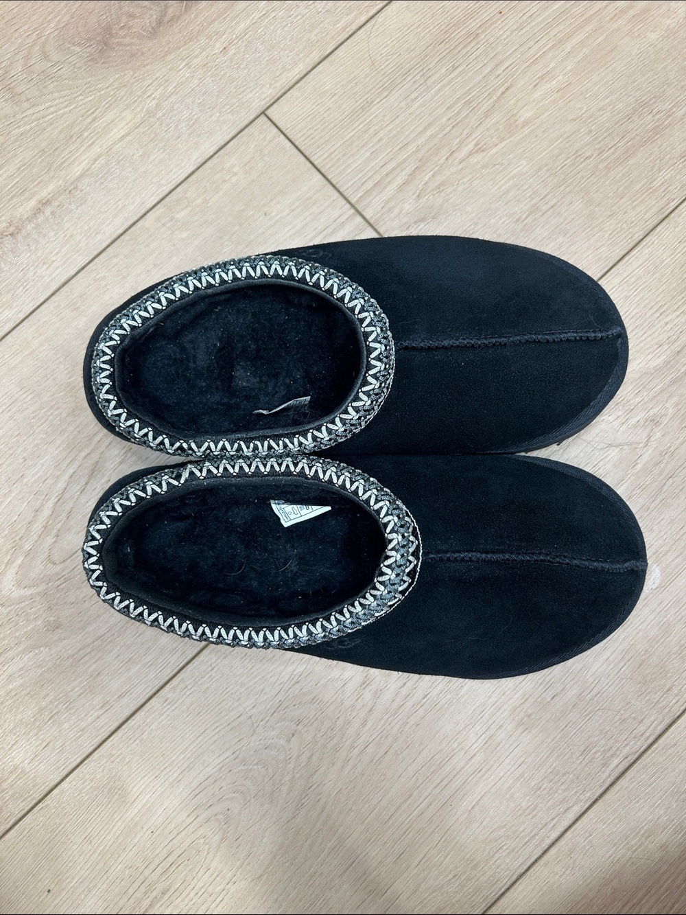 Women’s Ugg Tasman II Size 7 - Picture 5 of 15